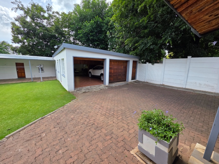 4 Bedroom Property for Sale in Eureka Free State